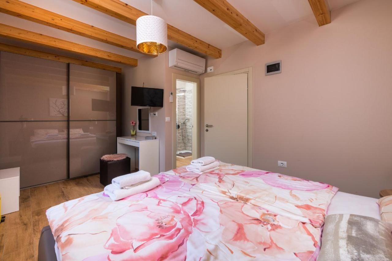 Villa Porto Krnica Luaran gambar