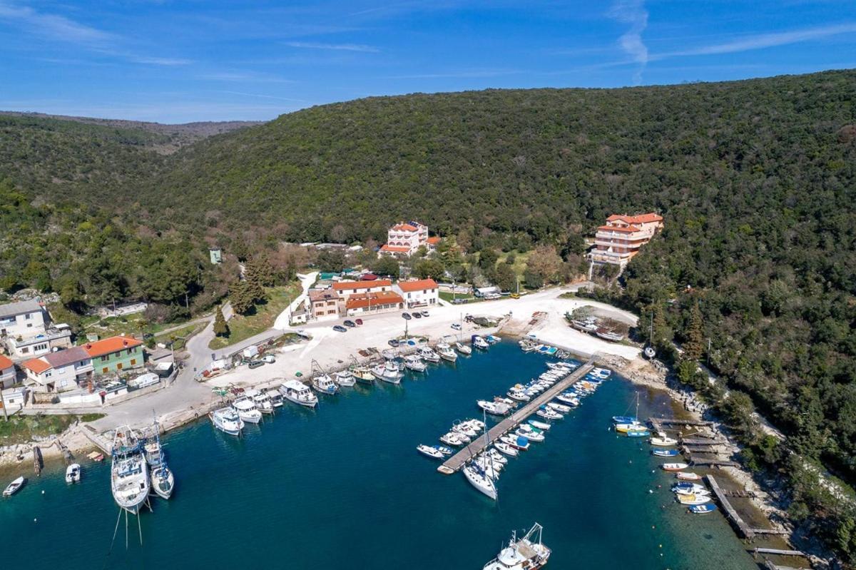 Villa Porto Krnica Luaran gambar