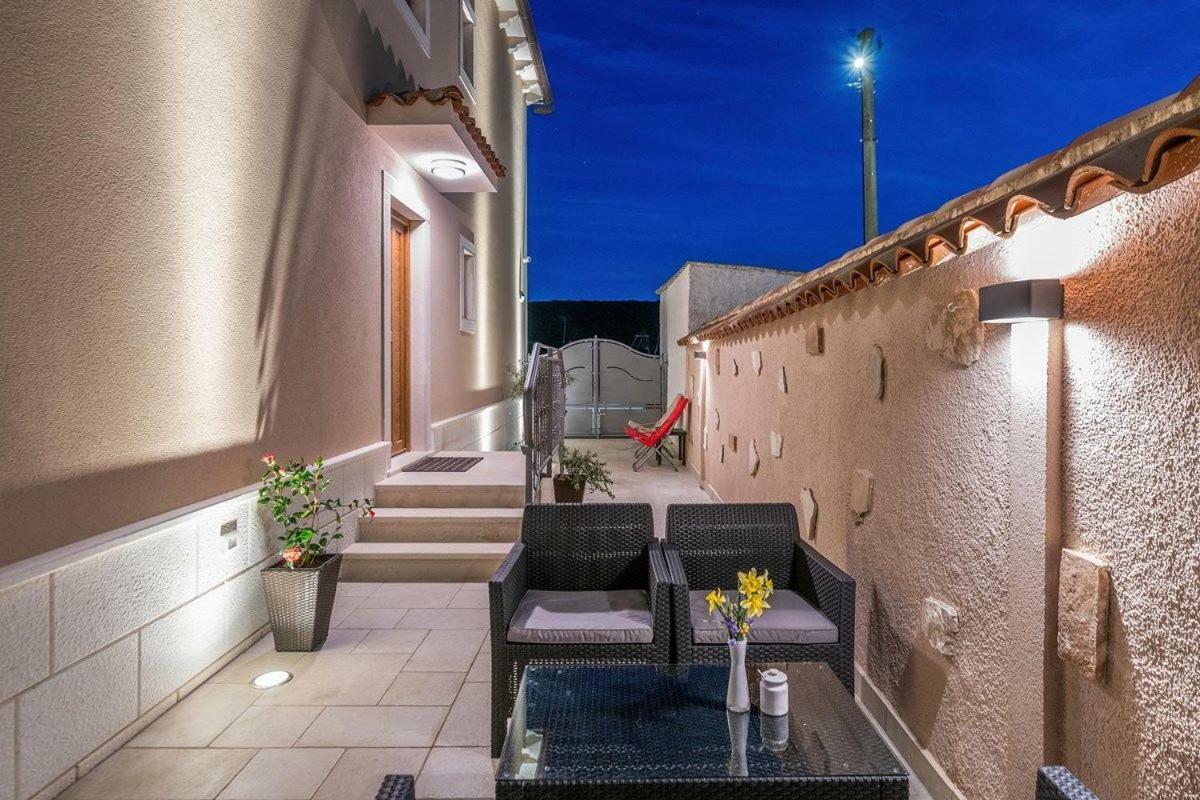Villa Porto Krnica Luaran gambar